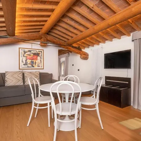 Apartmentsarena - Corte Degli Eremitani