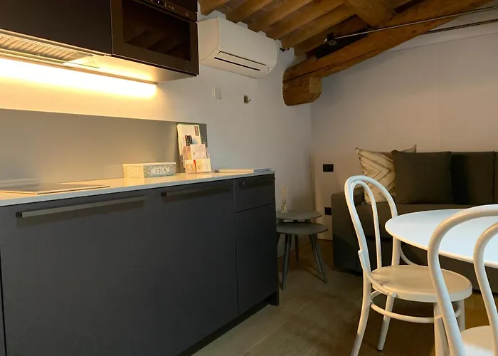 Apartmentsarena - Corte Degli Eremitani Verona