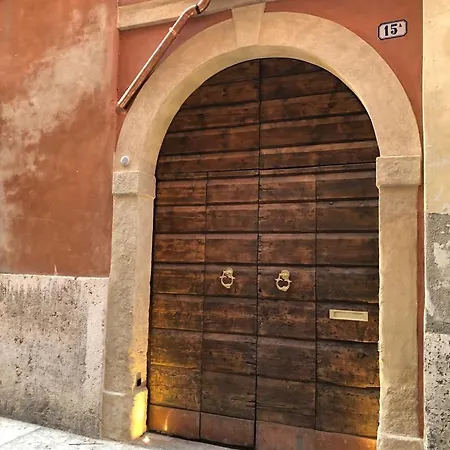 Apartmentsarena - Corte Degli Eremitani Apartman *