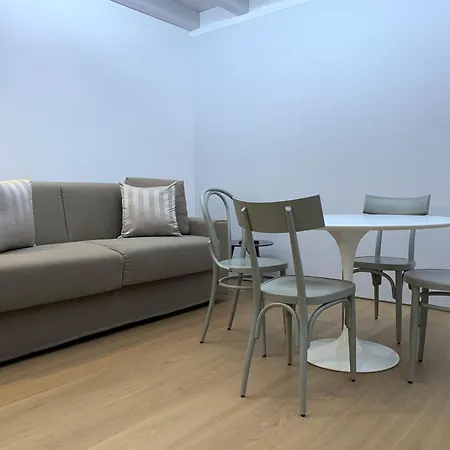 Apartmentsarena - Corte Degli Eremitani Apartman *