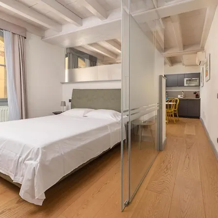 Apartmentsarena - Corte Degli Eremitani Apartmán *