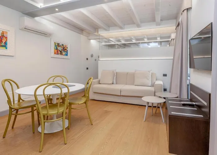 Apartmentsarena - Corte Degli Eremitani Апартаменты *