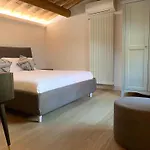 Apartmentsarena - Corte Degli Eremitani Apartment