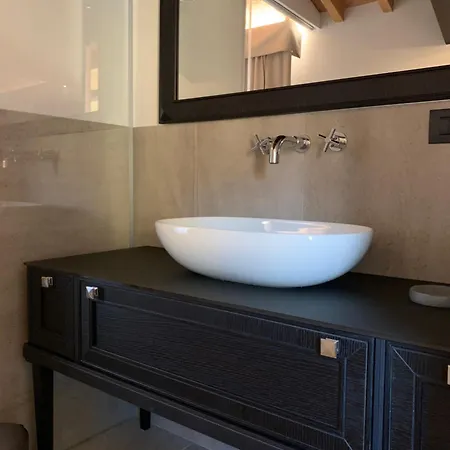 Apartmentsarena - Corte Degli Eremitani * Verona